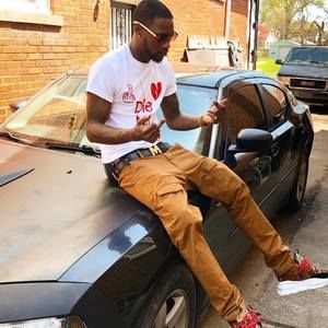 Meet your Posher, Brandon